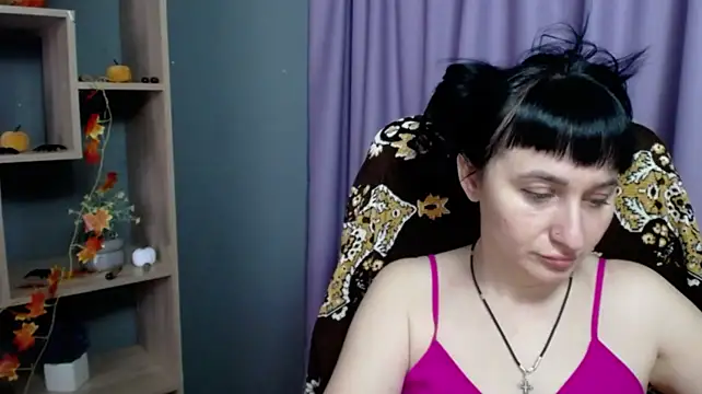 NinaFlawlees live XXX chat