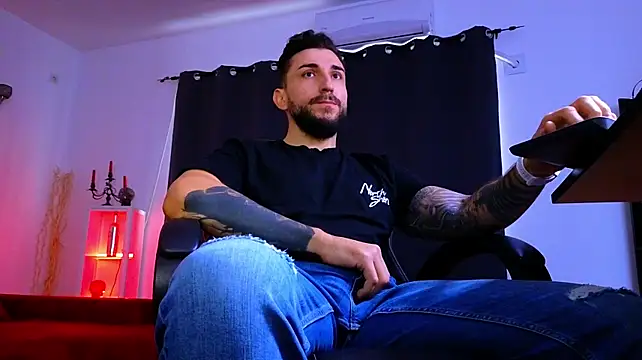 دردشة MightyAaron66 الجنسية المباشرة