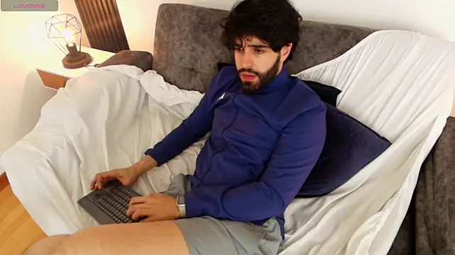 Aaron_Tate_ live XXX chat