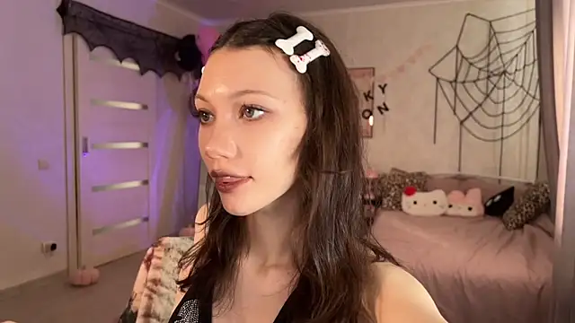 MiaPimmy's Live XXX Chat