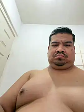 ThickD619 Chat XXX in diretta
