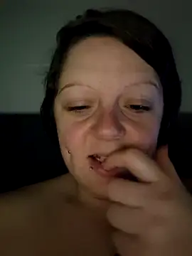 FlirtyFrayaXX 라이브 XXX 채팅