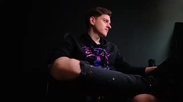 FelixStarkk 라이브 XXX 채팅