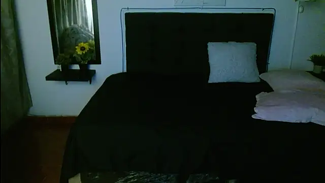 Dominik_girl Live XXX Chat