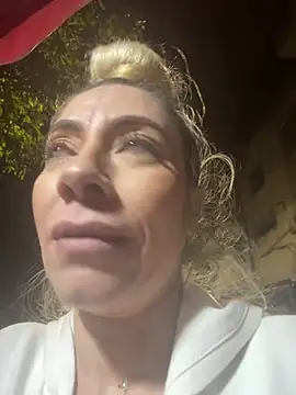 دردشة viktoria_davis_ الجنسية المباشرة