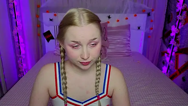 LilyStarlight's Live XXX Chat