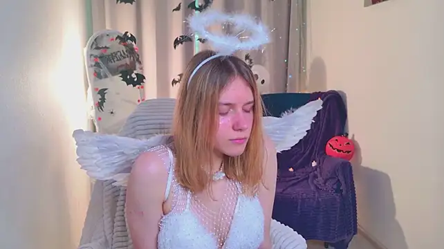 MilanaRayy live XXX chat