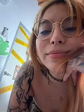 YunoRose_'s Live XXX Chat
