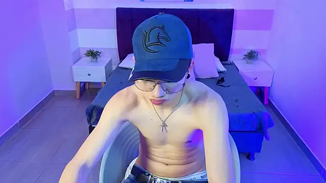 thejacoob Chat XXX in diretta
