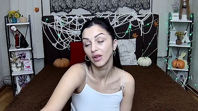 EvaClarkk Chat XXX in diretta