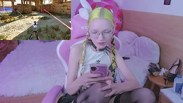 blush live XXX chat