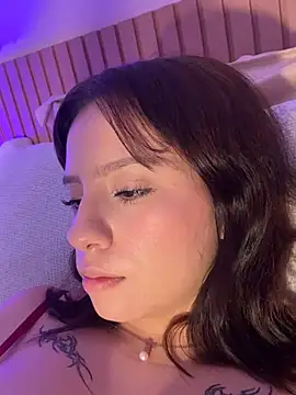 _cherryl_blosom Live XXX-Chat