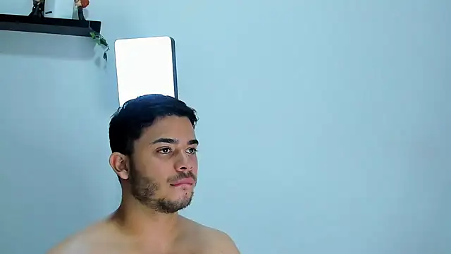 TylerWest_: απευθείας συνομιλία ΧΧΧ