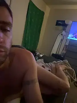 Chatroom XXX en direct de Graysontaylor@xh