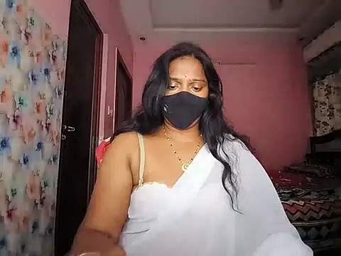 Telugu_amuu Chat XXX in diretta