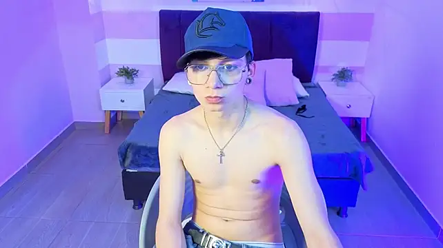 thejacoob লাইভ XXX চ্যাট