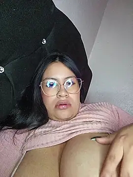 Czat XXX na żywo – SerenaDupont_