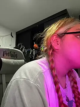 Sophia_Weest99: вебкам-шоу