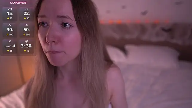 Онлайн чат XXX PinkyVenom__