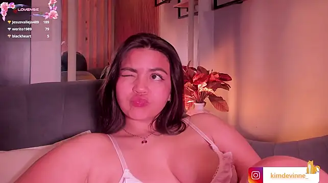 KimDevinne Chat XXX live