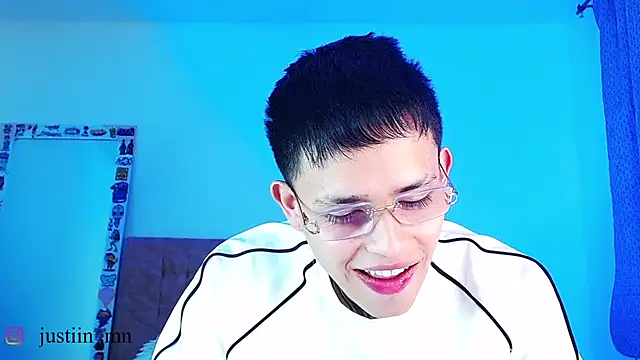 _justinmoon2 Adlı Modelin Canlı XXX Sohbeti