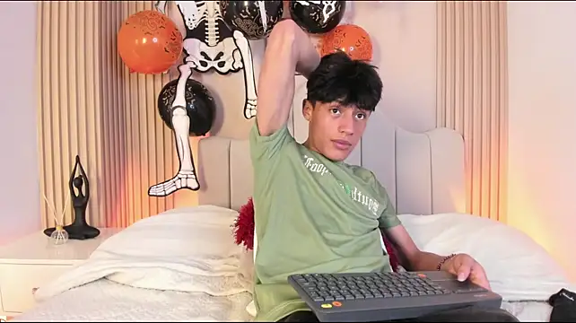 Im_Tian_ – Naživo XXX chat