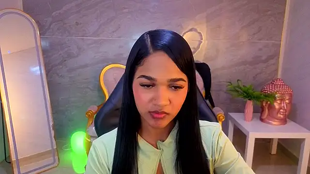 JadeRose_s Chat XXX in diretta