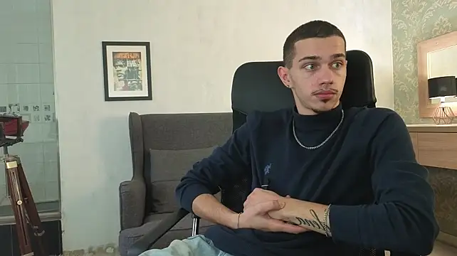 Chatroom XXX en direct de KaydenDrew