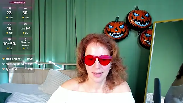 دردشة LeticiaRomano الجنسية المباشرة