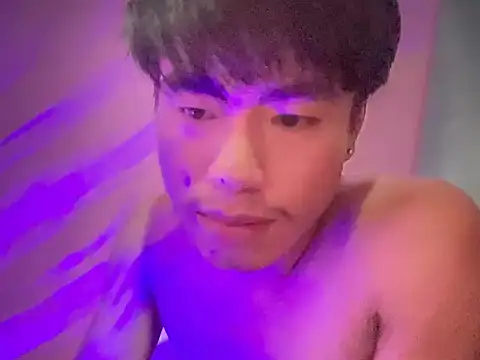 Benevolent_XO_Marc live XXX chat