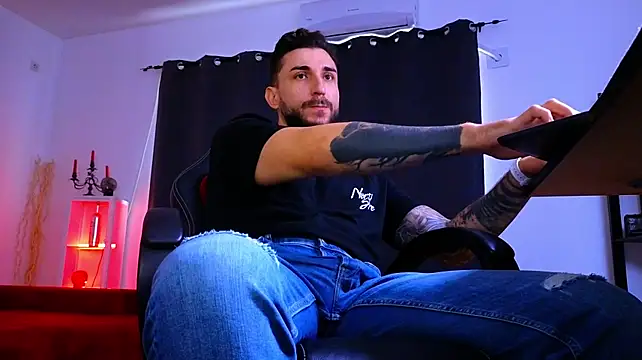 Chatroom XXX en direct de MightyAaron66