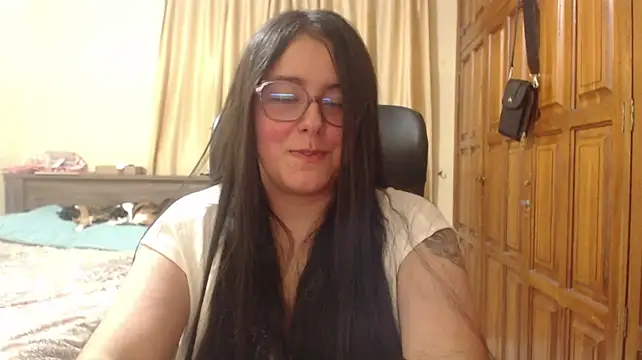 دردشة Venus_cat_ الجنسية المباشرة