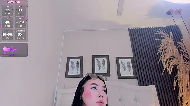 دردشة kitty_bluuee الجنسية المباشرة