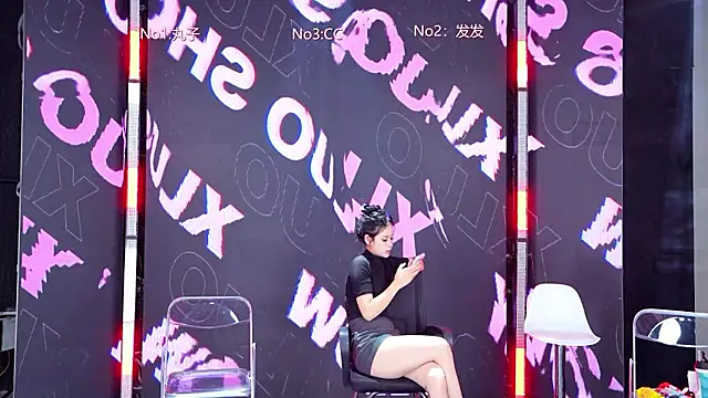 Vg-001 라이브 XXX 채팅