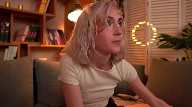 XXX chat uživo modela Elen__Moore