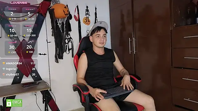 Chat XXX en directo de GoldenBoyDuo