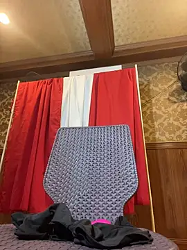 hottiegirl_lara Pertunjukan Webcam