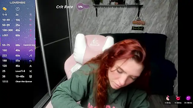 Reginasmilee Chat XXX in diretta