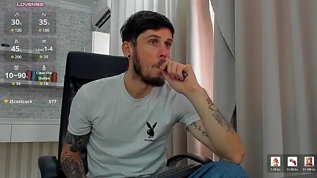 Chat XXX ao vivo de JonahShaw
