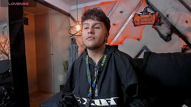 Chat XXX ao vivo de Bill33_