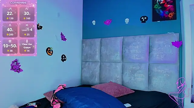 VenusHaze live XXX chat