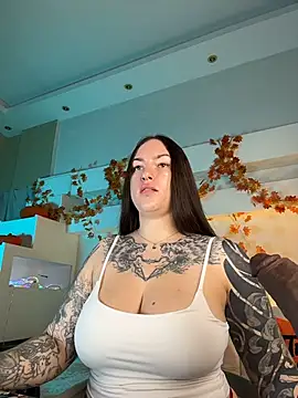 Chat XXX en directo de Tattitude_