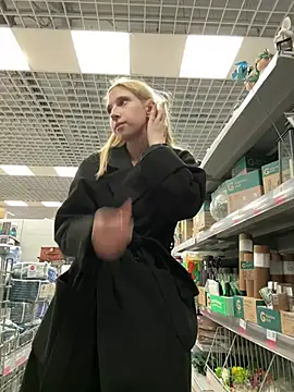 XXX chat uživo modela michelle_lovique