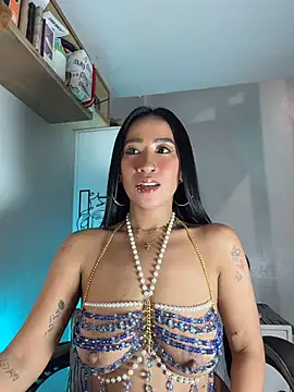 AsianMilfSheryl Chat XXX in diretta