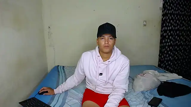 Chat XXX ao vivo de santi_0423