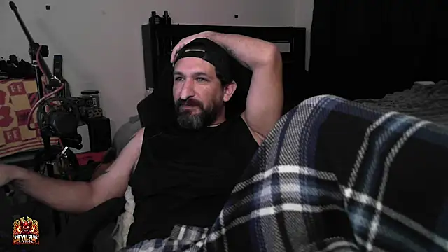 DevilPup75_ – Naživo XXX chat