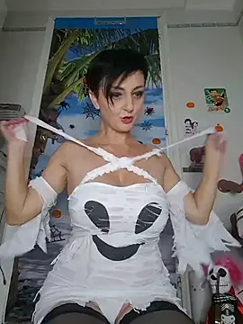 lucillabollente live XXX chat