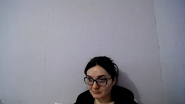 Shiny_gine's Live XXX Chat