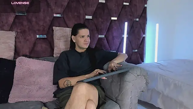 MatthewDavis_ Chat XXX in diretta