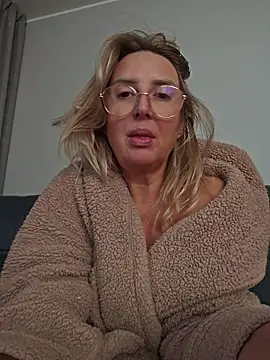 MariaRichi_ Chat XXX in diretta